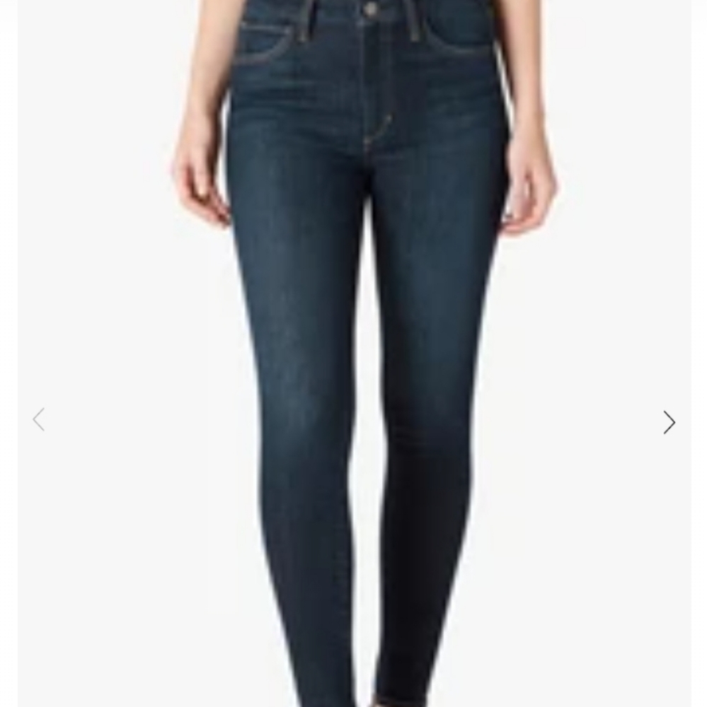 JOES JEANS SIZE 18